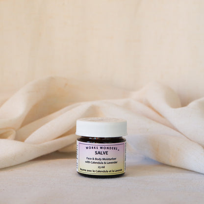 Moisturizing Salve with Calendula and Lavender